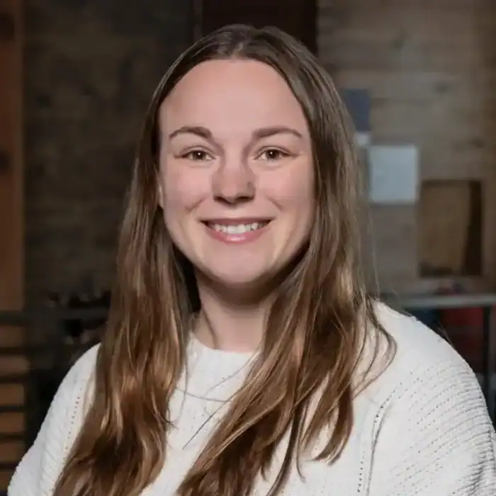 Madelyn Westra headshot